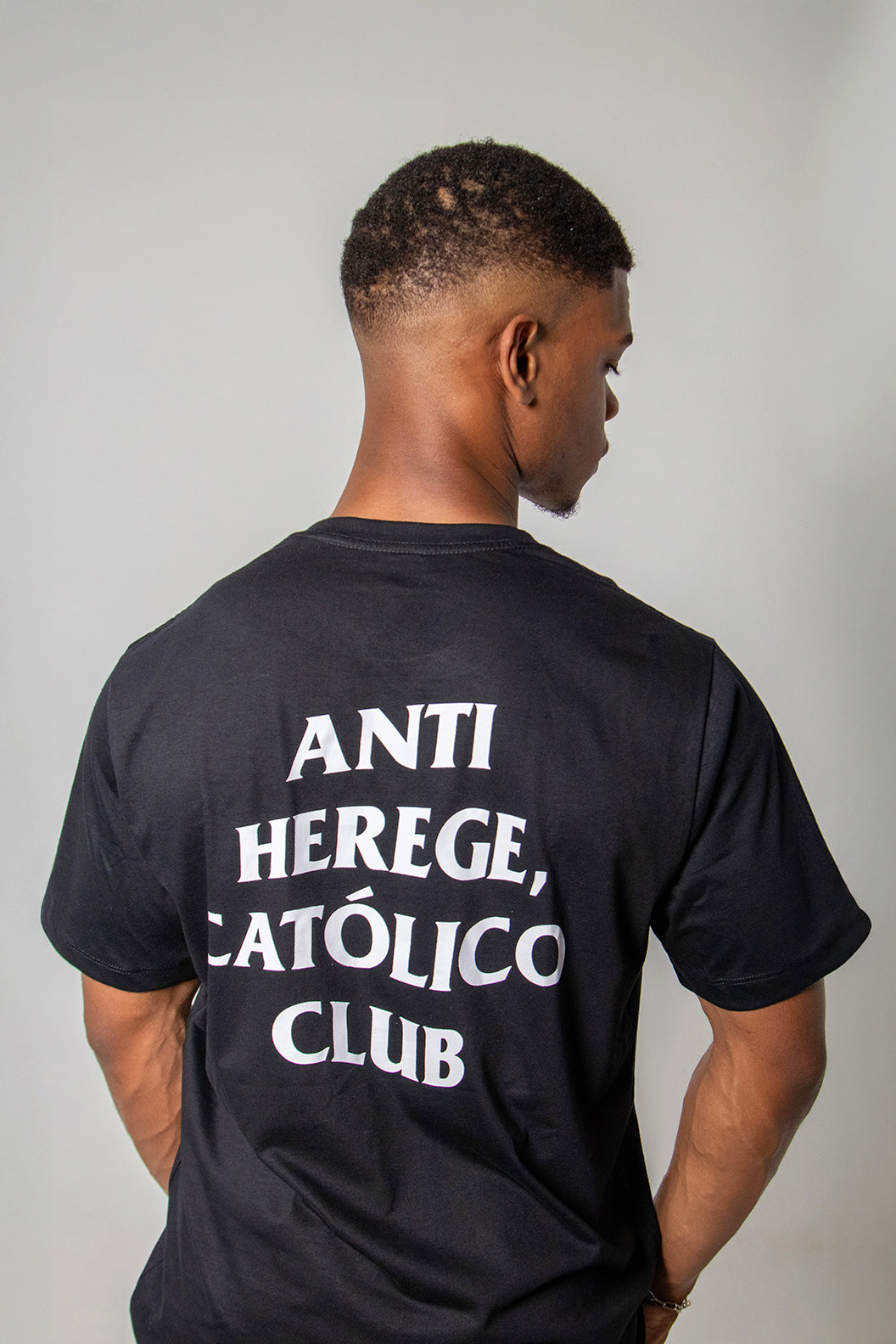 Camiseta Usedons Anti Herege Católico Club ref291 - Lançamento