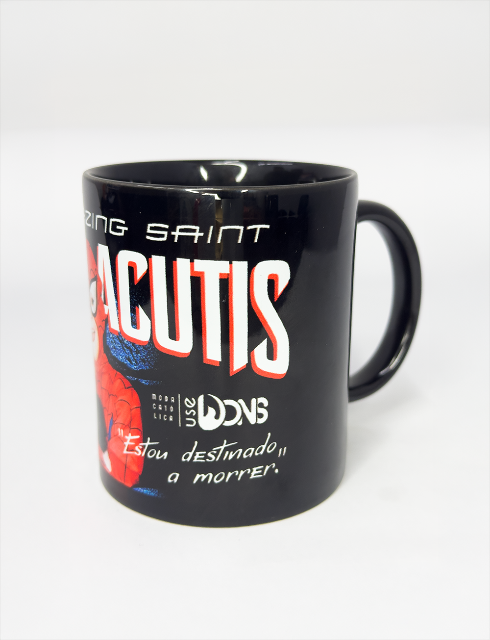 Kit Camiseta São Carlo Acutis - Super Heroi + Caneca Preto