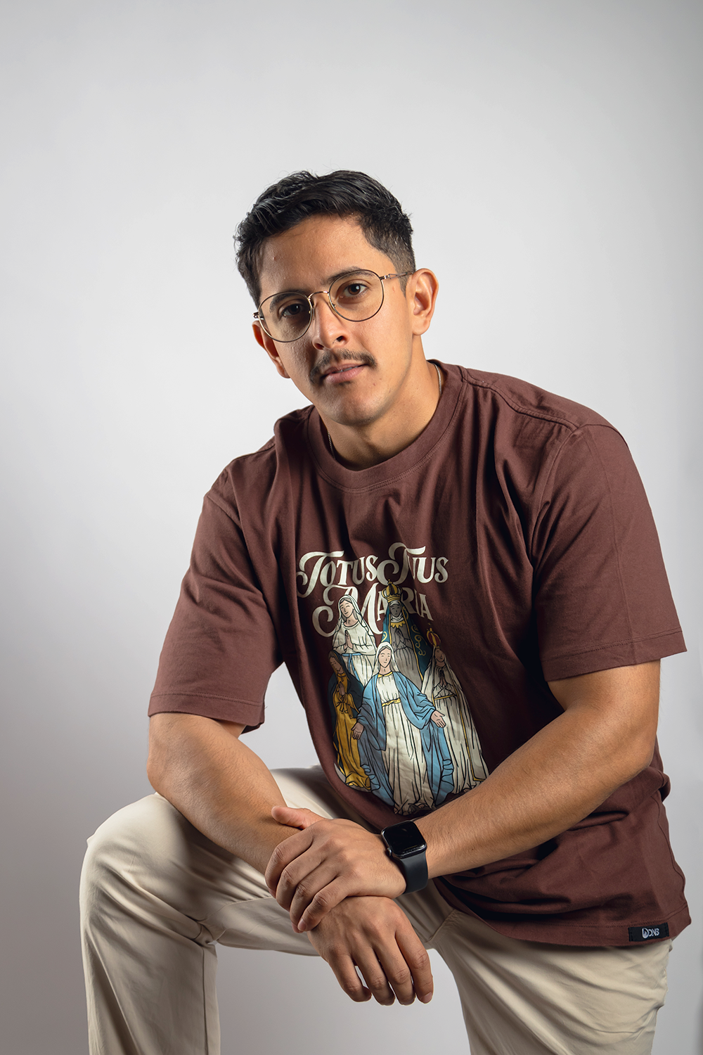 Oversized T-Shirt – Totus Tuus Mary - Brown - Ref. 3225