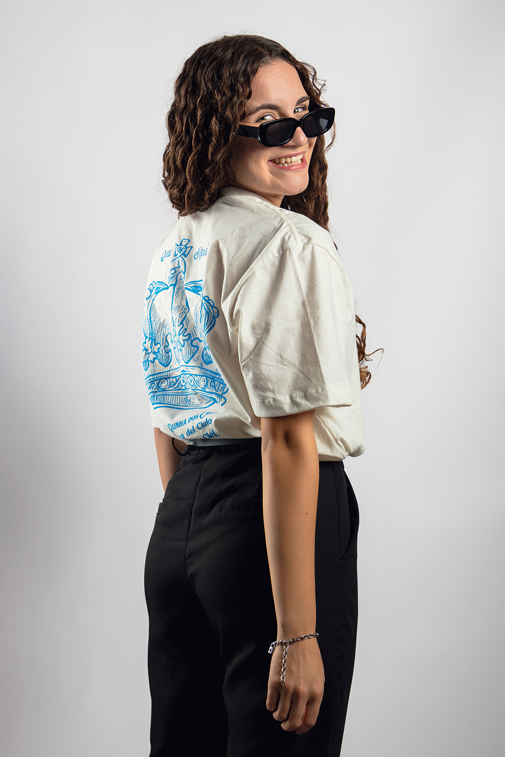 Oversized T-Shirt – Queen of Heaven - Off White - Ref. 3199