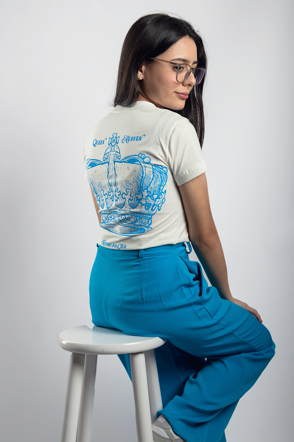 Women’s Fitted Tee – Queen of Heaven - Off White - Ref. 3199