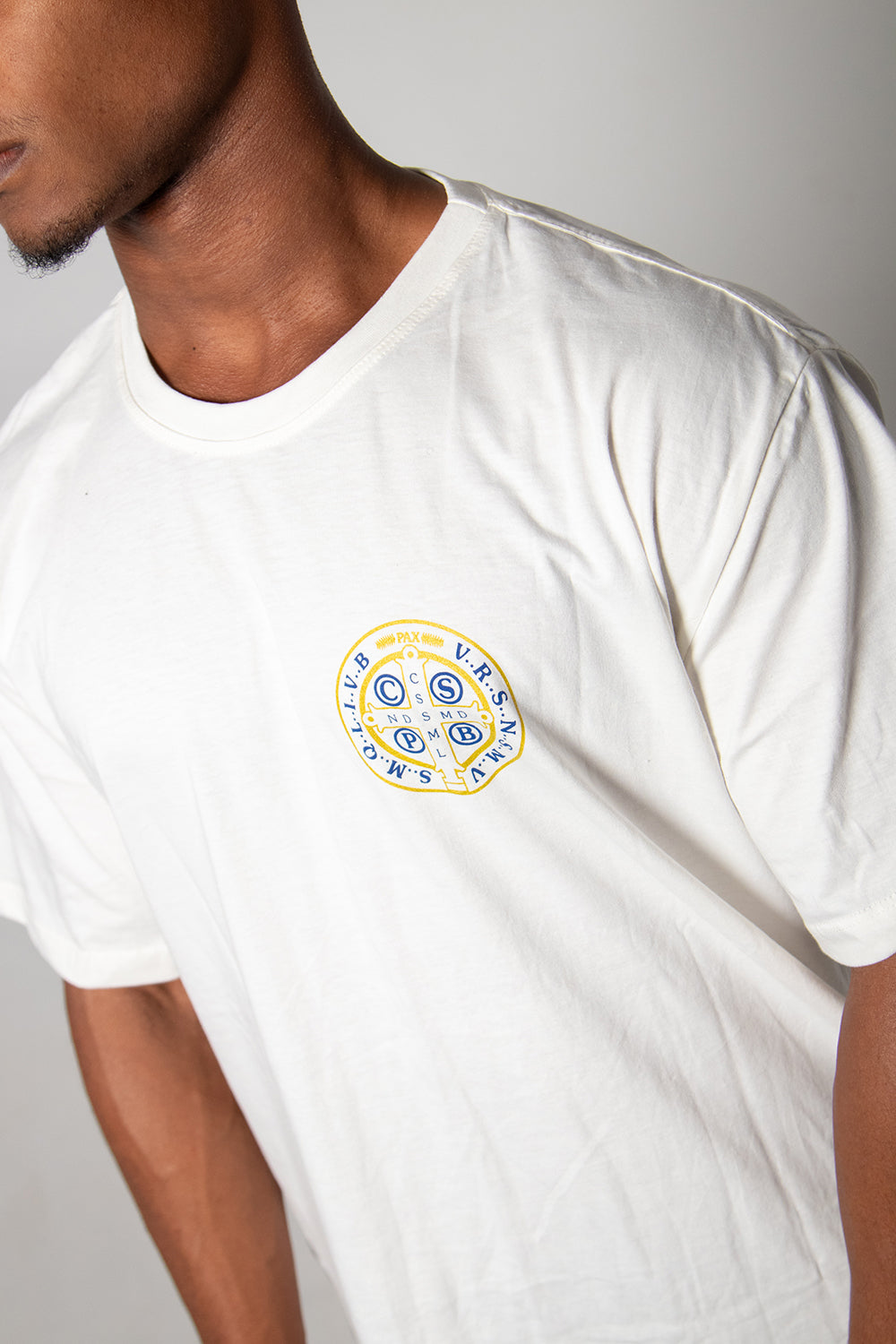 Oversized T-Shirt – Saint Benedict Medallion - Off White