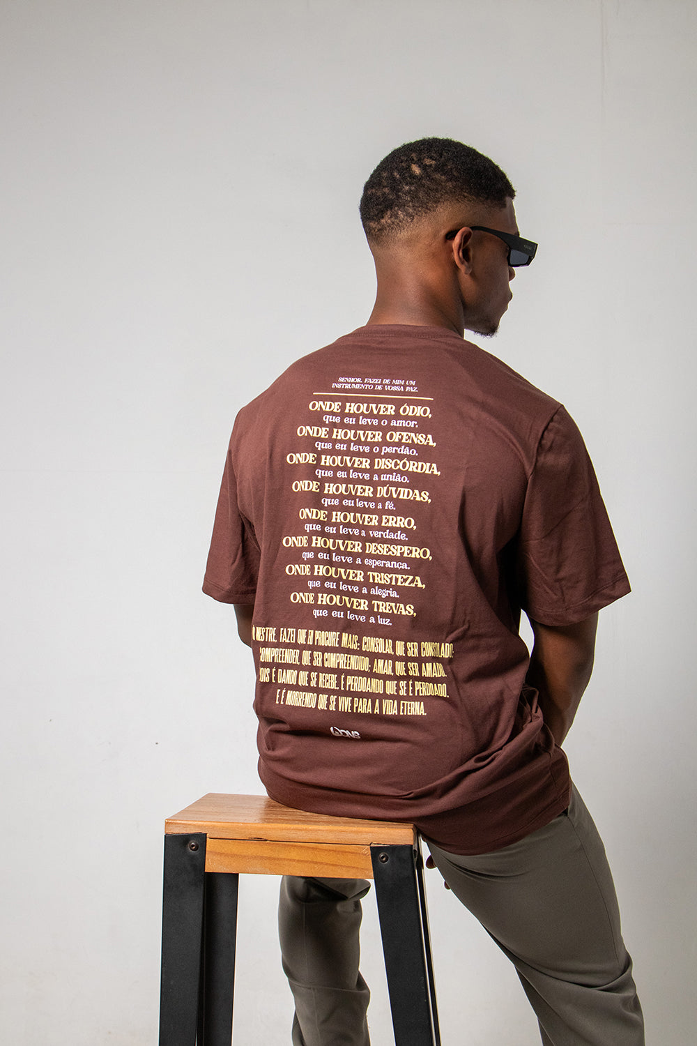 Oversized T-Shirt – Usedons Saint Francis of Assisi - Brown - Ref. 3178