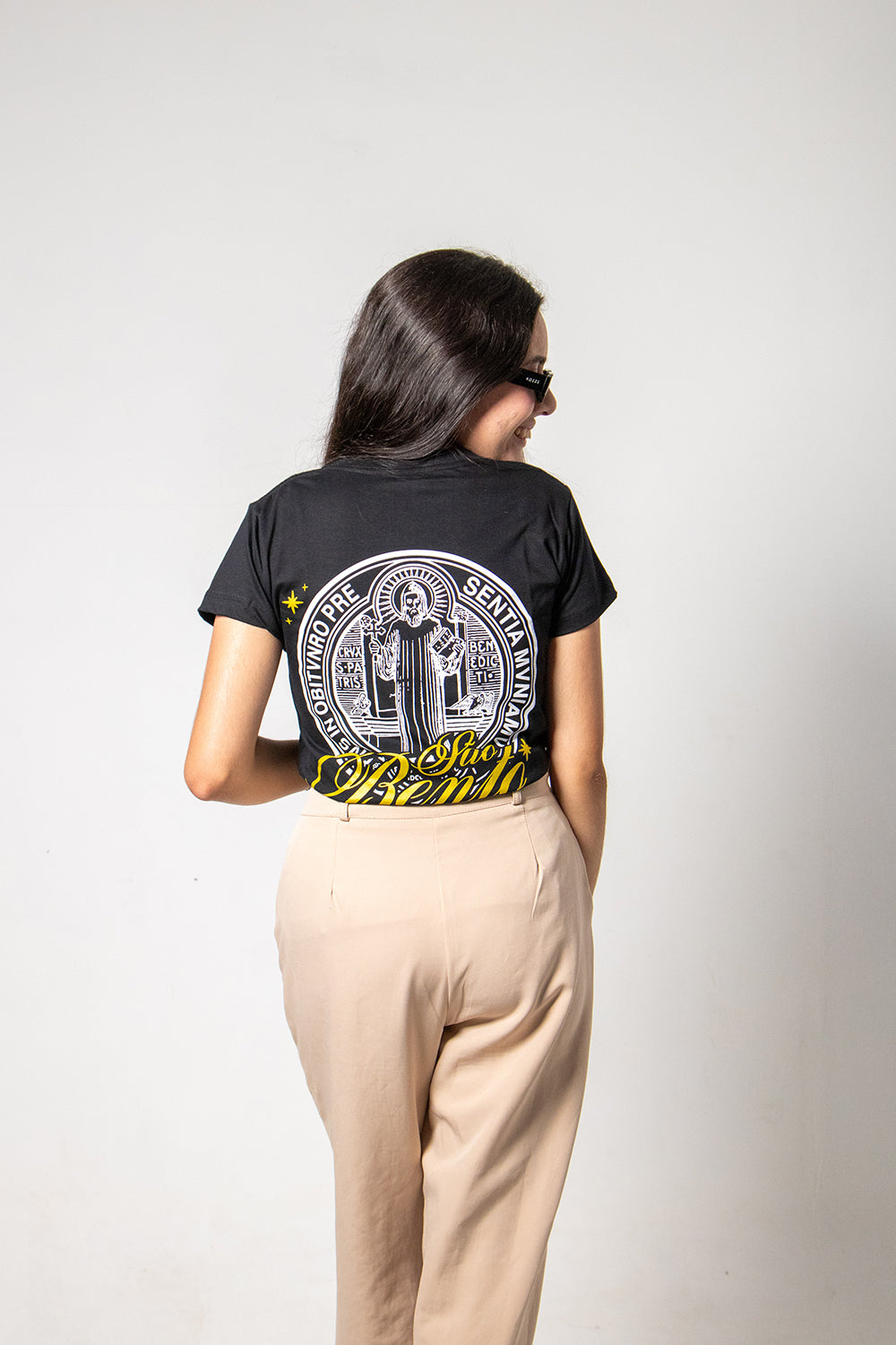 Women’s Fitted Tee – Saint Benedict Medallion - Black - Ref. 3226