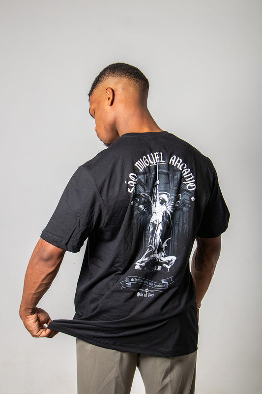 Camiseta São Miguel Arcanjo Preto Monocromático - ref 217