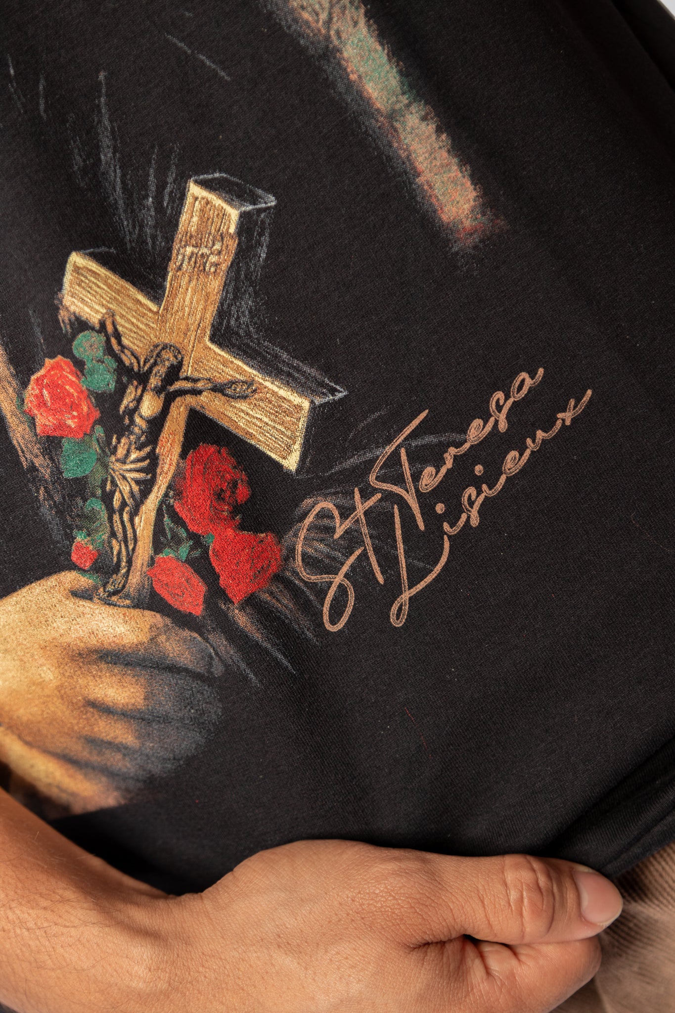 Oversized T-Shirt – Saint Thérèse of the Child Jesus Portrait - Black