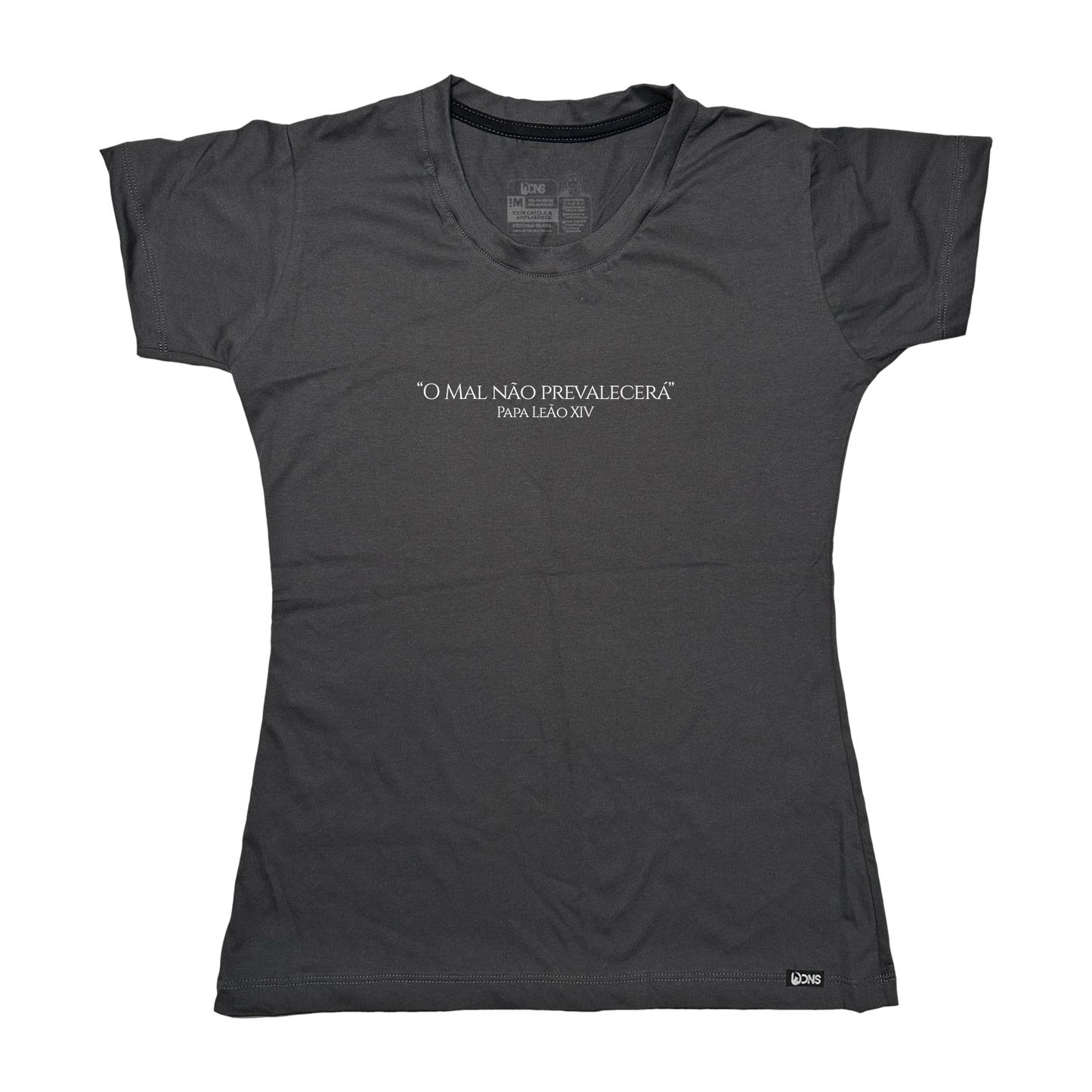 Women’s Fitted Tee O mal não prevalecerá - Papa Leão XIV ref 3243
